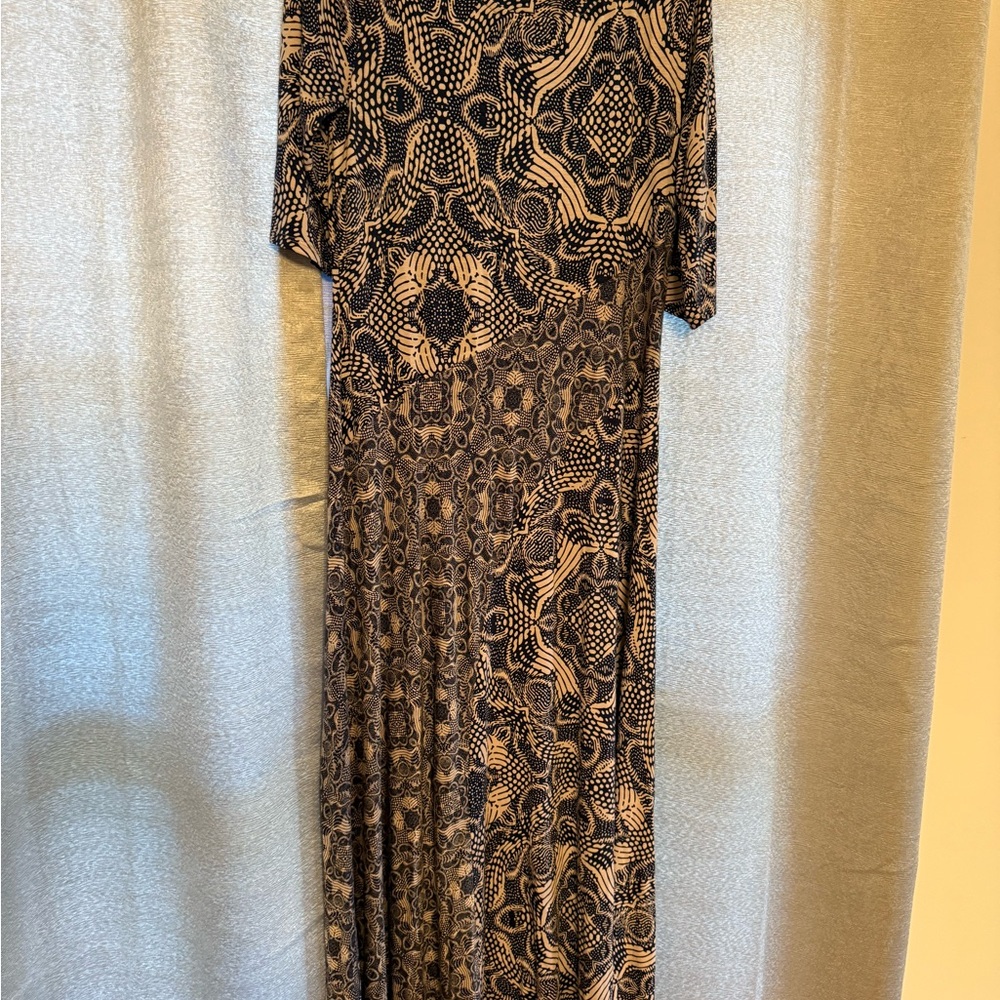 Soft Surroundings Navy and Tan 3/4 Sleeve Sundress